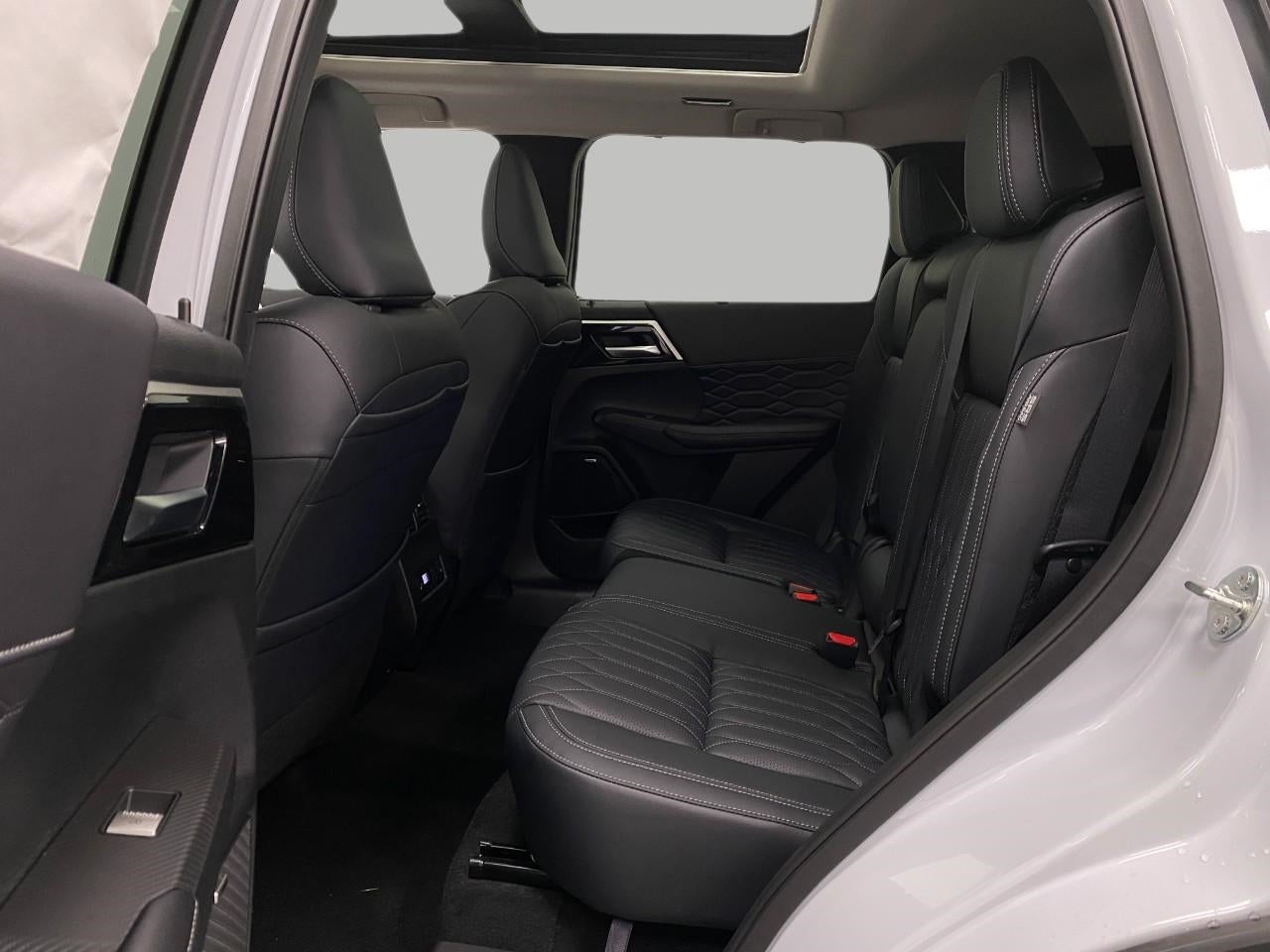 2025 Mitsubishi Outlander SEL S-AWC