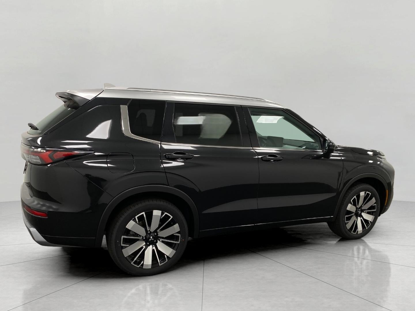 2025 Mitsubishi Outlander SEL S-AWC