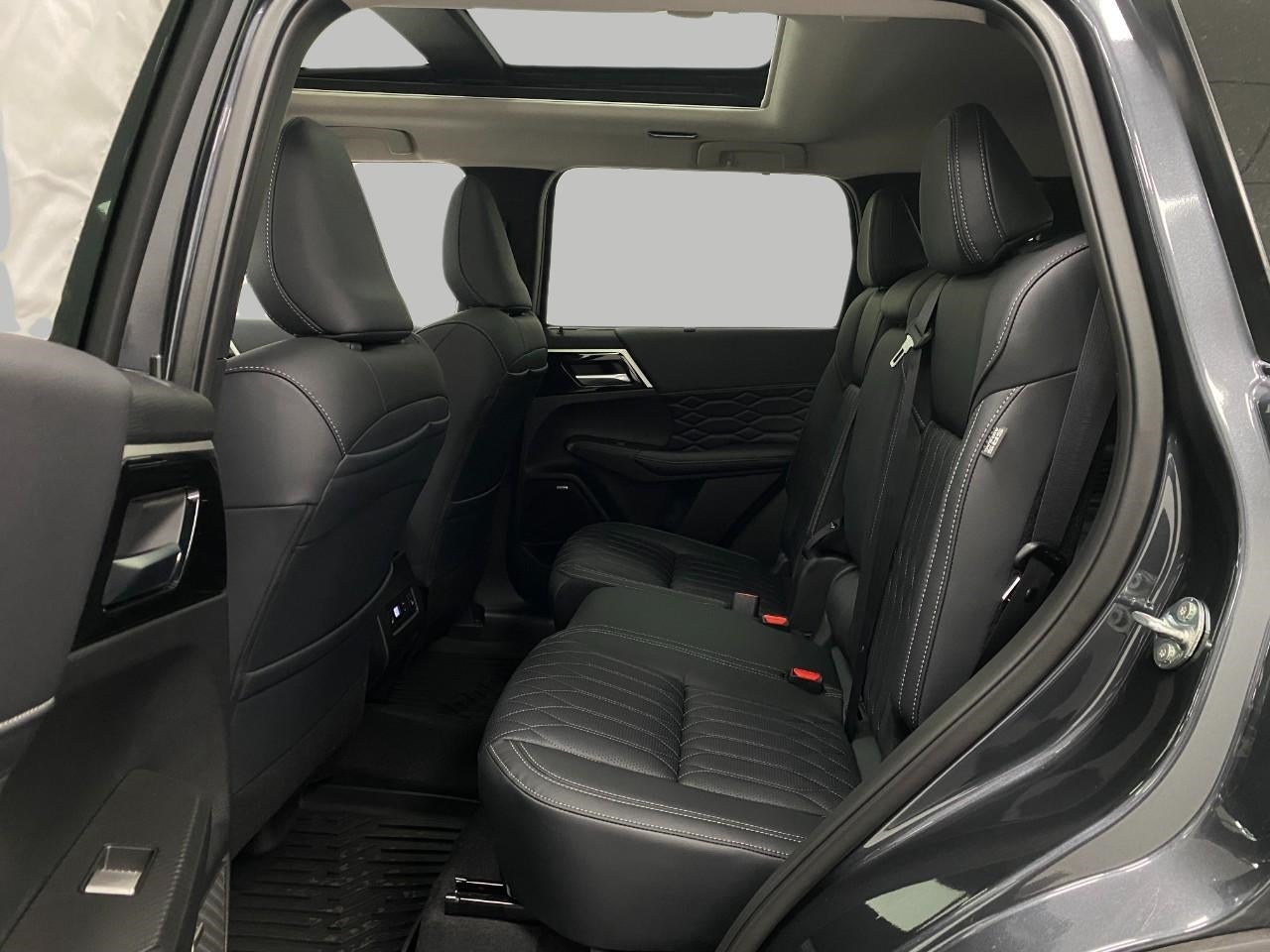 2026 Mitsubishi Outlander SEL S-AWC