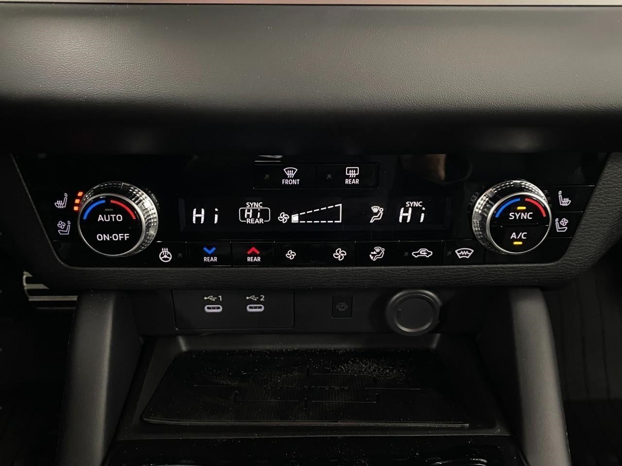 2026 Mitsubishi Outlander SEL S-AWC