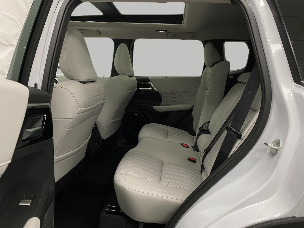 2026 Mitsubishi Outlander SEL S-AWC