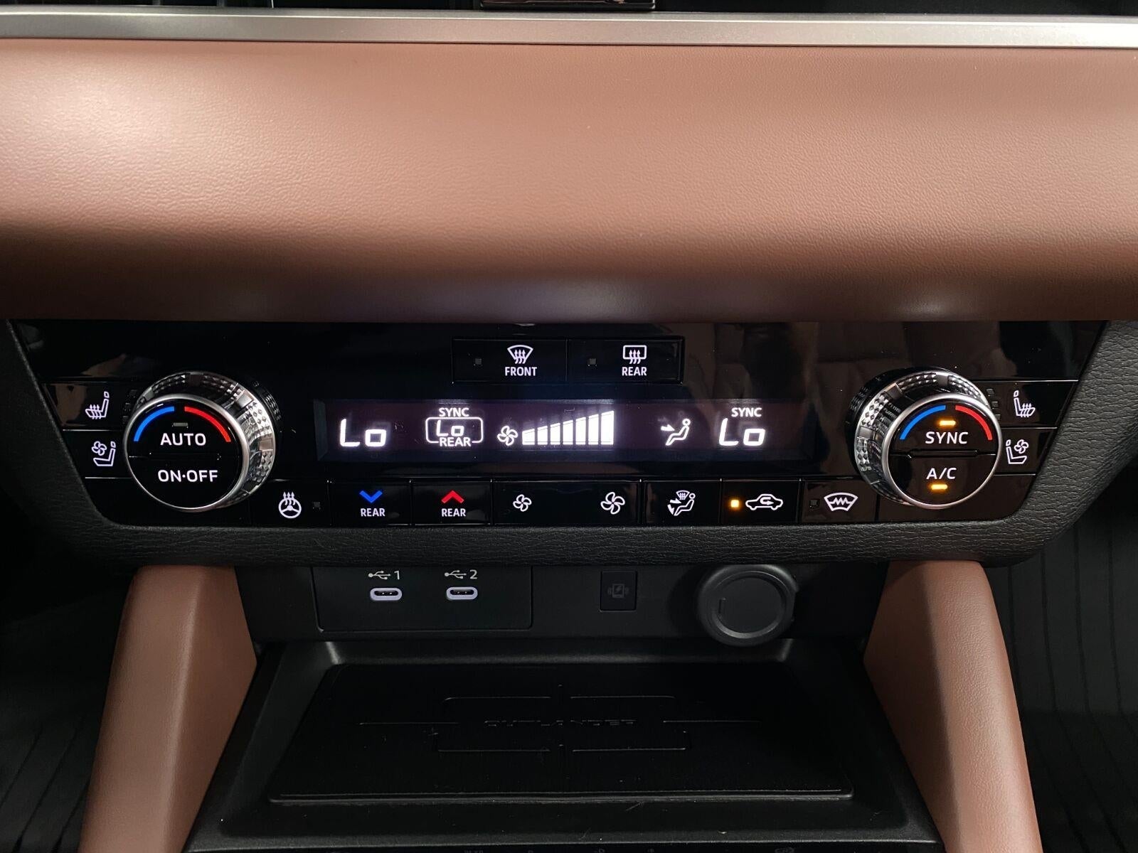 2026 Mitsubishi Outlander SEL S-AWC