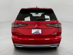2026 Mitsubishi Outlander Plug-In Hybrid SE S-AWC