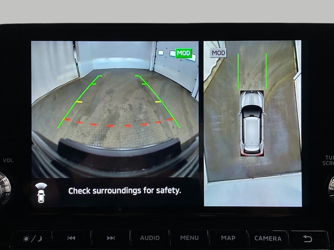 2025 Mitsubishi Outlander Plug-In Hybrid SE S-AWC