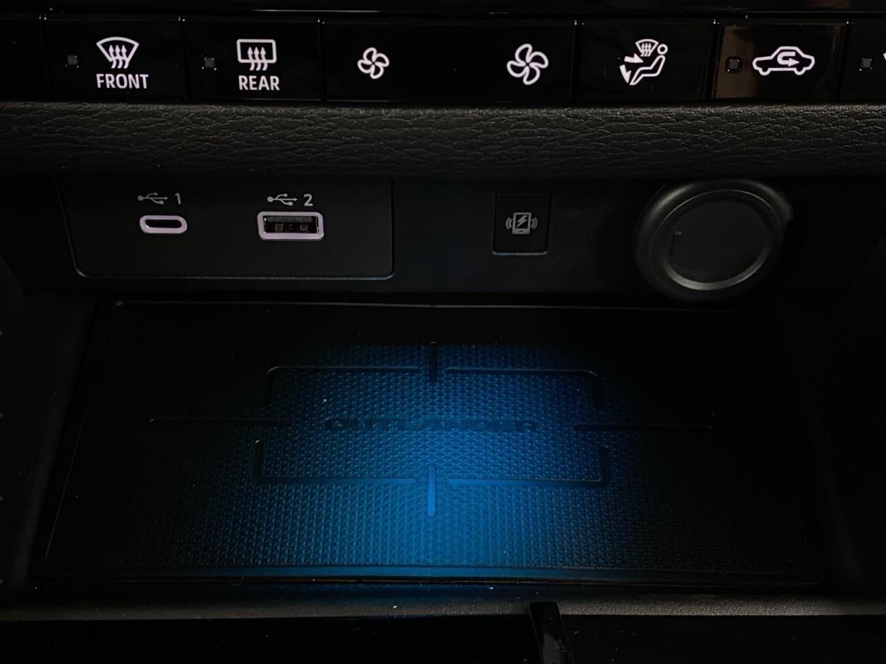 2025 Mitsubishi Outlander Plug-In Hybrid SE S-AWC