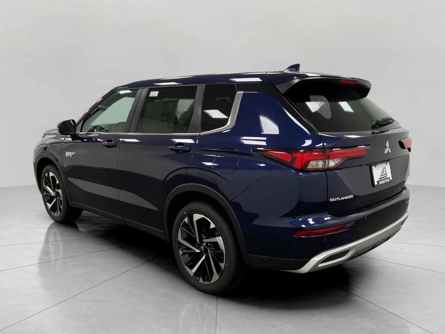 2025 Mitsubishi Outlander Plug-In Hybrid SE S-AWC
