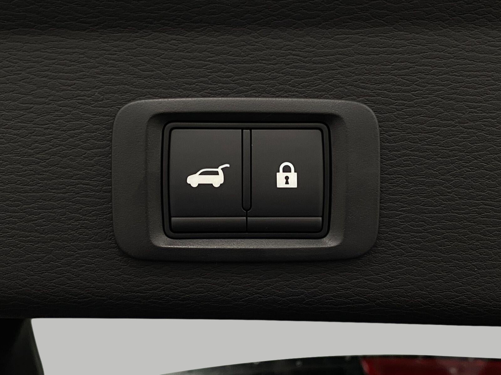 2026 Mitsubishi Outlander Plug-In Hybrid SE S-AWC