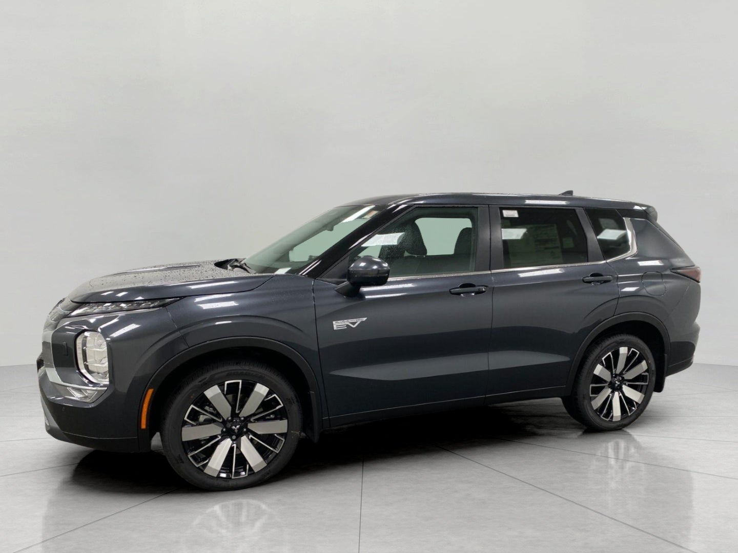 2026 Mitsubishi Outlander Plug-In Hybrid SE S-AWC