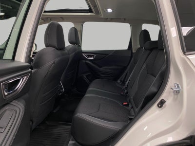 2023 Subaru Forester Premium CVT