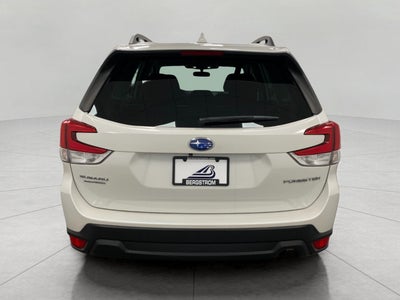 2023 Subaru Forester Premium CVT