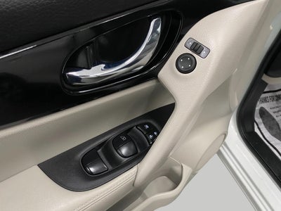 2022 Nissan Rogue Sport AWD SL