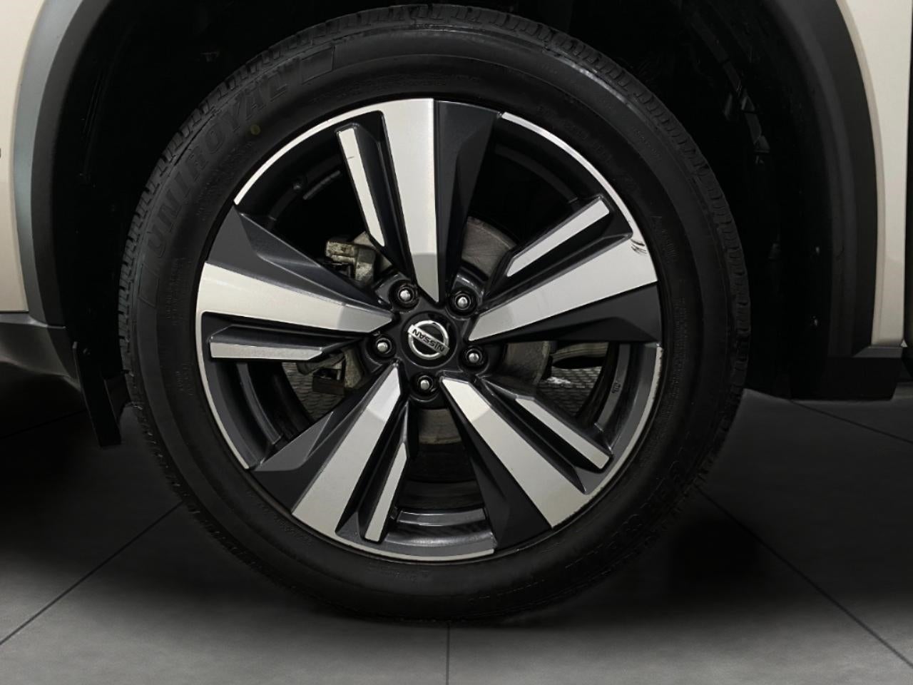 2021 Nissan Rogue AWD Platinum
