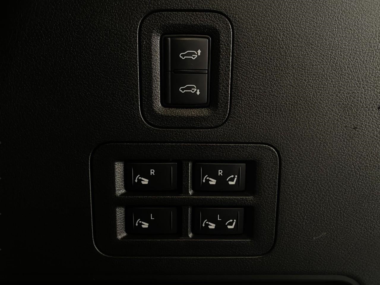 2025 Nissan Armada 4x4 PRO-4X