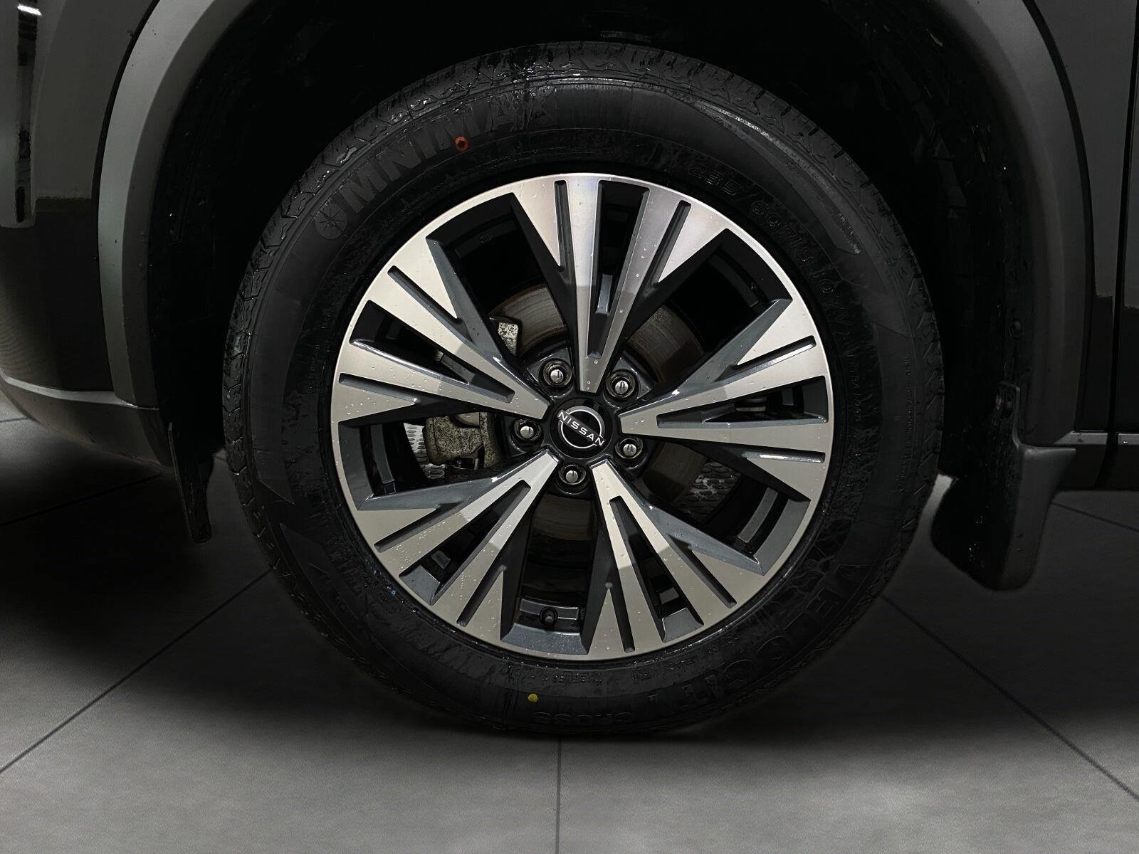 2023 Nissan Rogue AWD SV