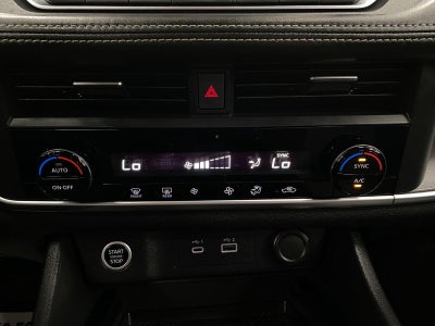 2023 Nissan Rogue AWD SV