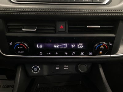 2023 Nissan Rogue AWD SV