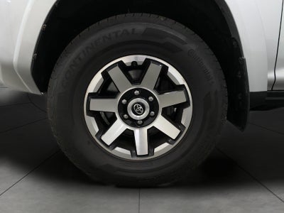 2018 Toyota 4Runner SR5 4WD