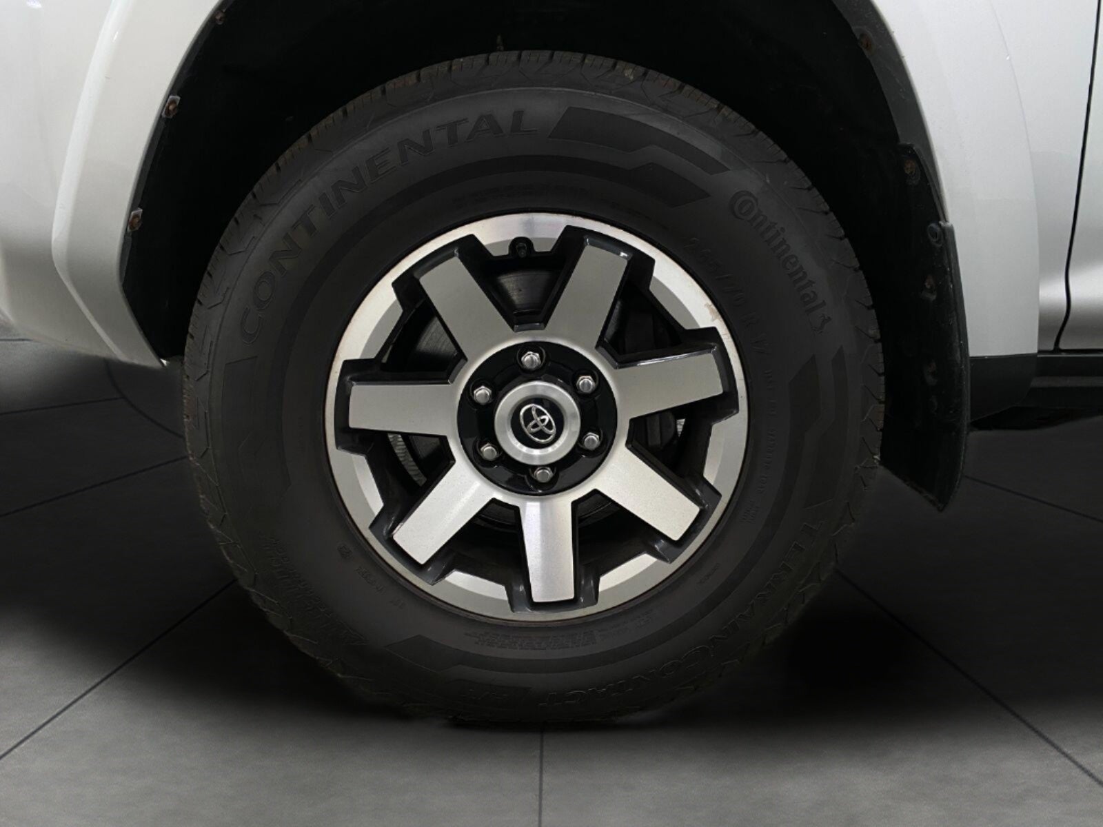 2018 Toyota 4Runner SR5 4WD