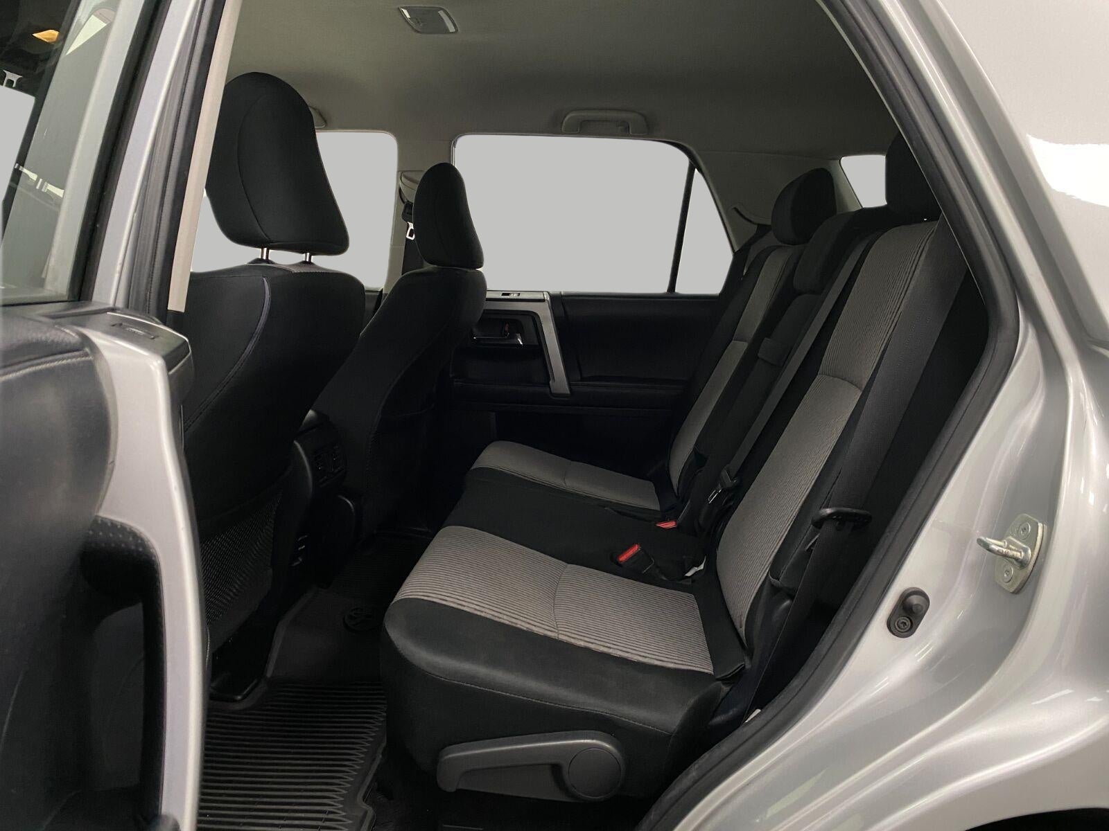 2018 Toyota 4Runner SR5 4WD