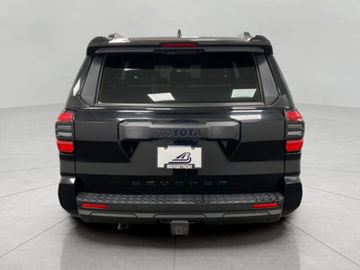 2025 Toyota 4Runner SR5 4WD