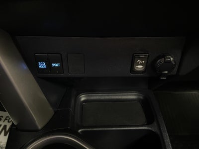 2018 Toyota RAV4 LE AWD