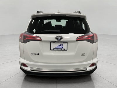 2018 Toyota RAV4 LE AWD
