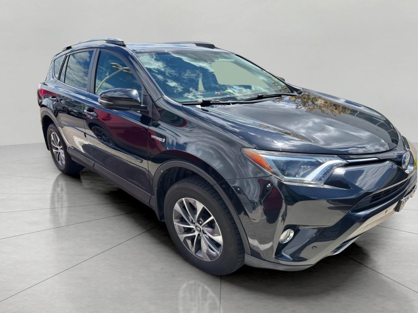 2017 Toyota RAV4 HYBRID UTILITY