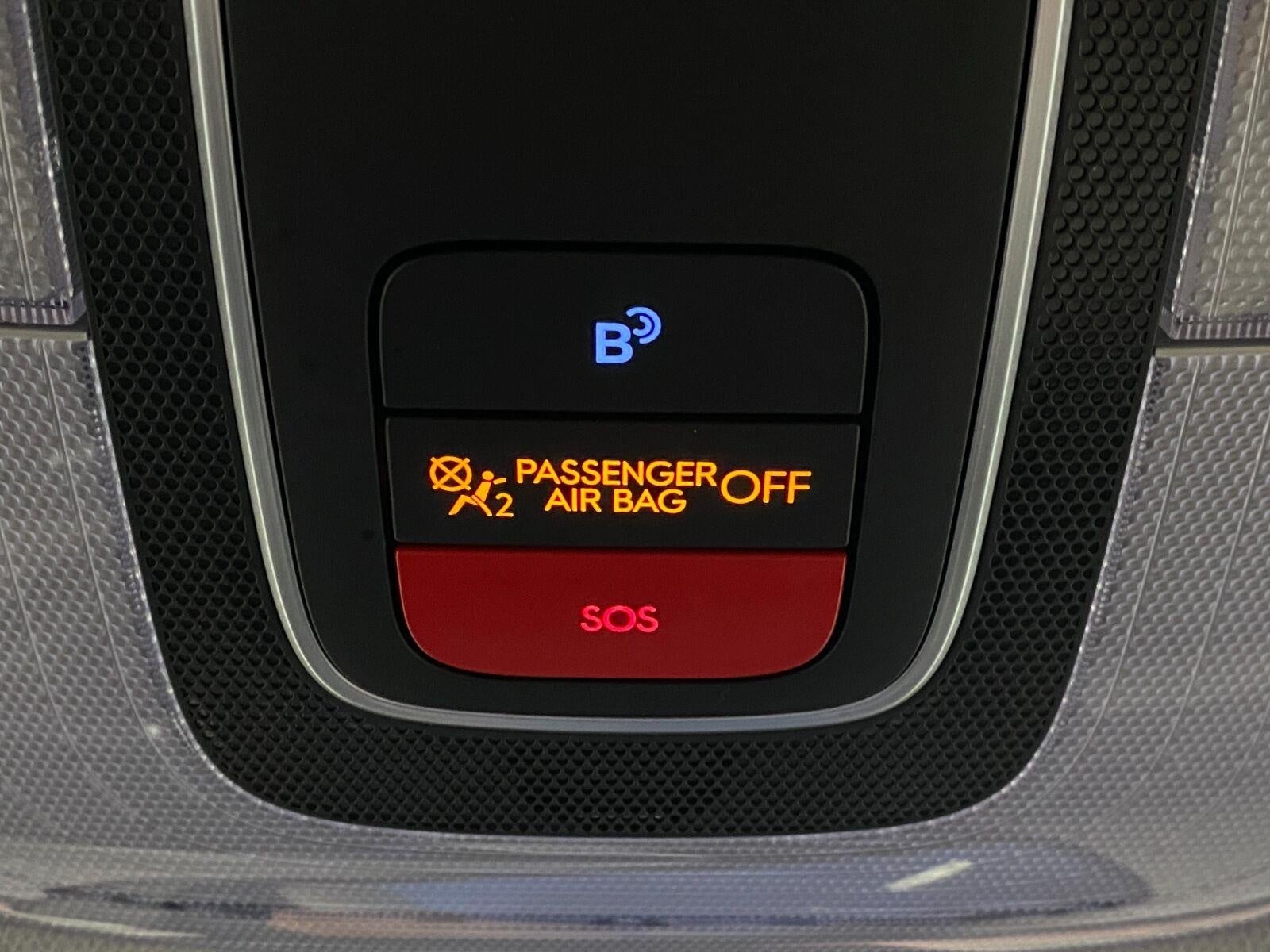 2025 Hyundai Kona SEL - Photo 27