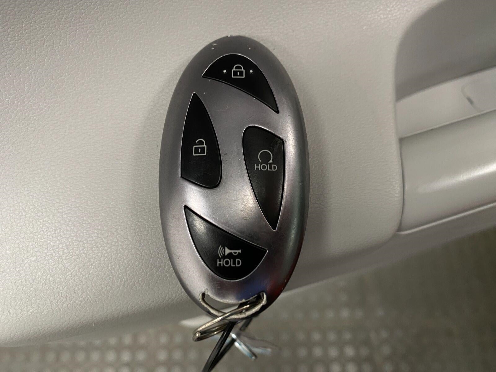 2025 Hyundai Kona SEL - Photo 31