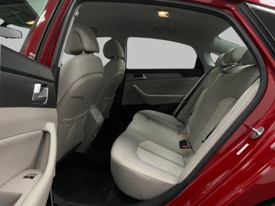 2016 Hyundai Sonata Hybrid 4dr Sdn SE