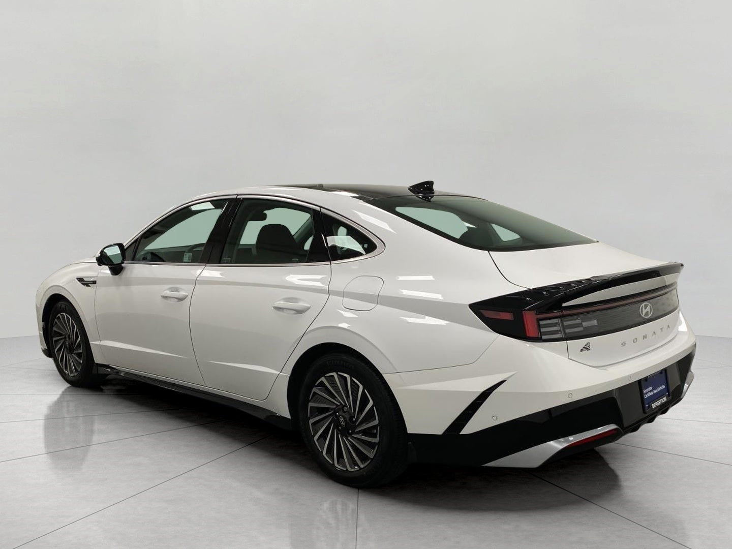 2025 Hyundai Sonata Hybrid Limited FWD