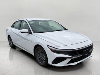 2024 Hyundai Elantra SEL IVT