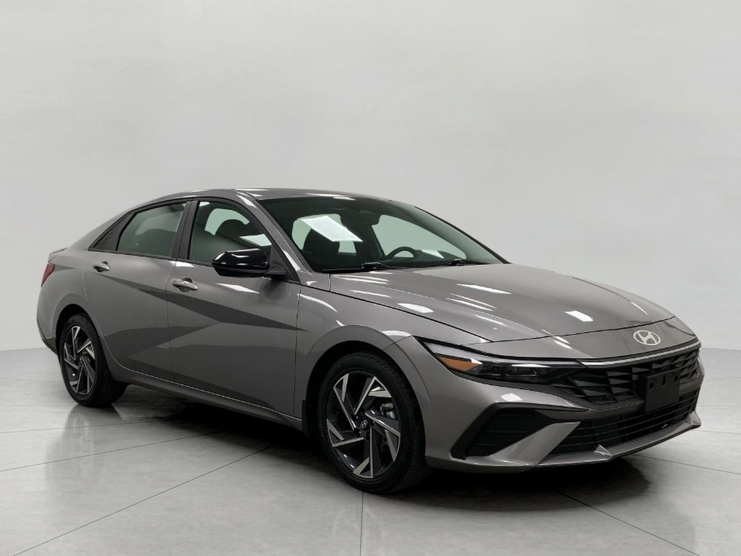 2025 Hyundai Elantra SEL Sport IVT