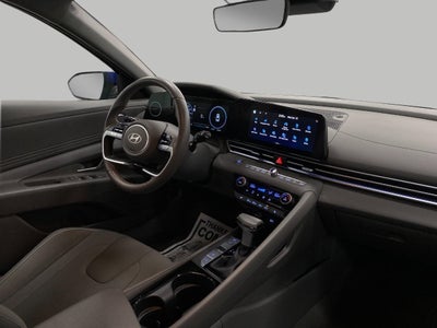 2025 Hyundai Elantra SEL Convenience IVT
