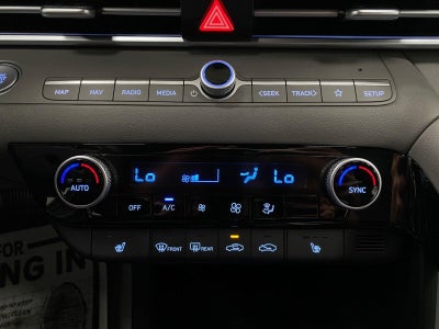 2025 Hyundai Elantra SEL Convenience IVT