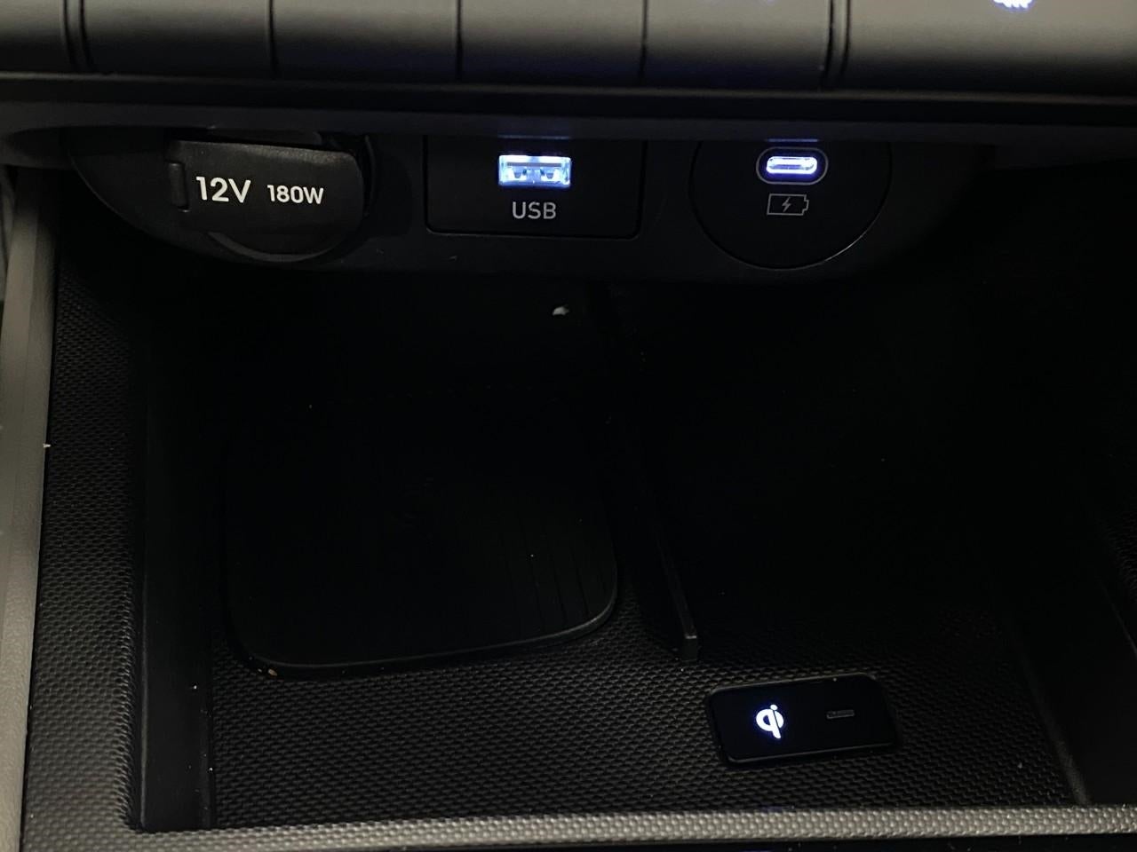 2025 Hyundai ELANTRA SEDAN