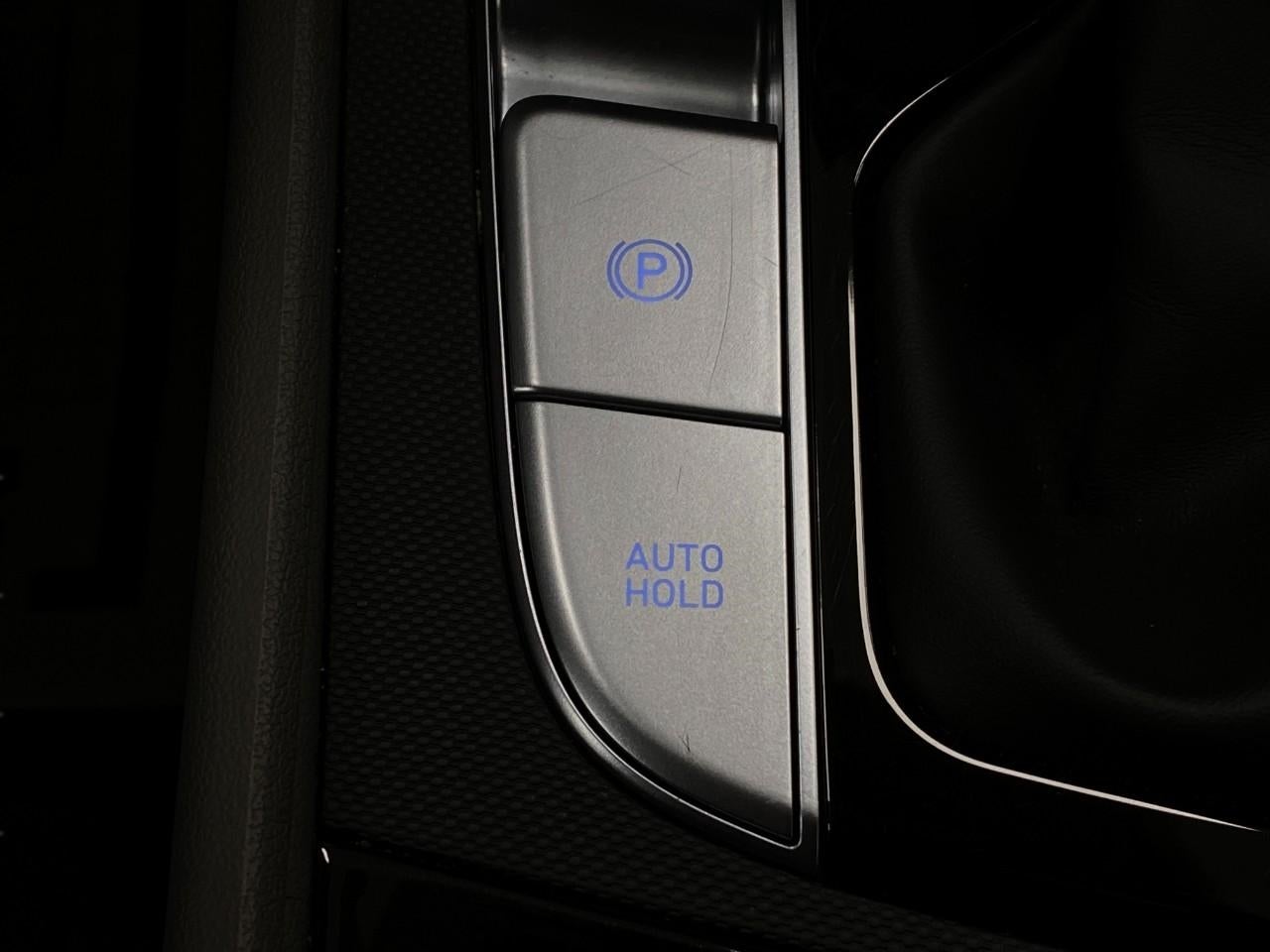 2025 Hyundai ELANTRA SEDAN