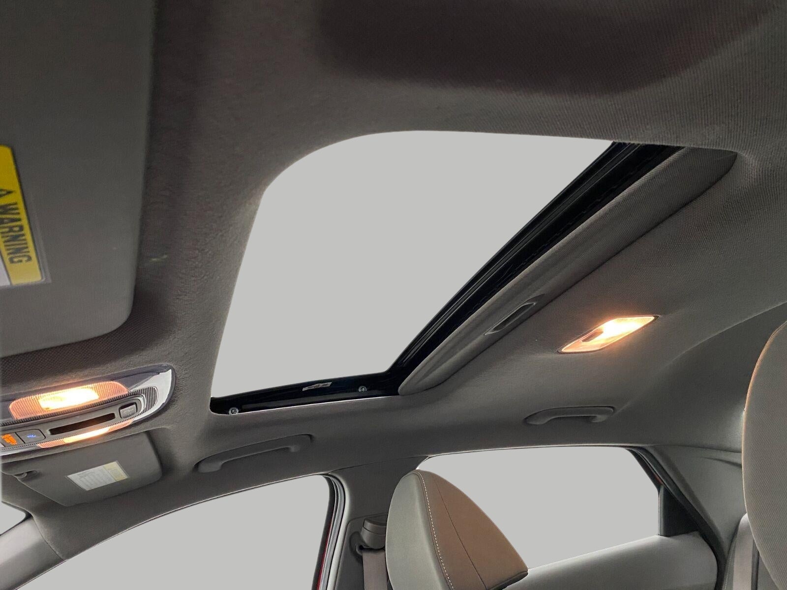 2025 Hyundai Elantra SEL Convenience IVT
