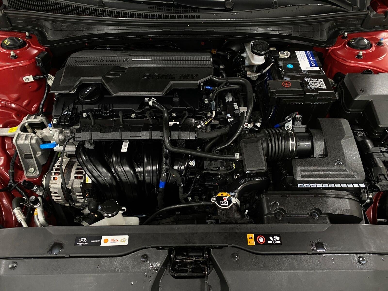 2025 Hyundai Elantra SEL Convenience IVT
