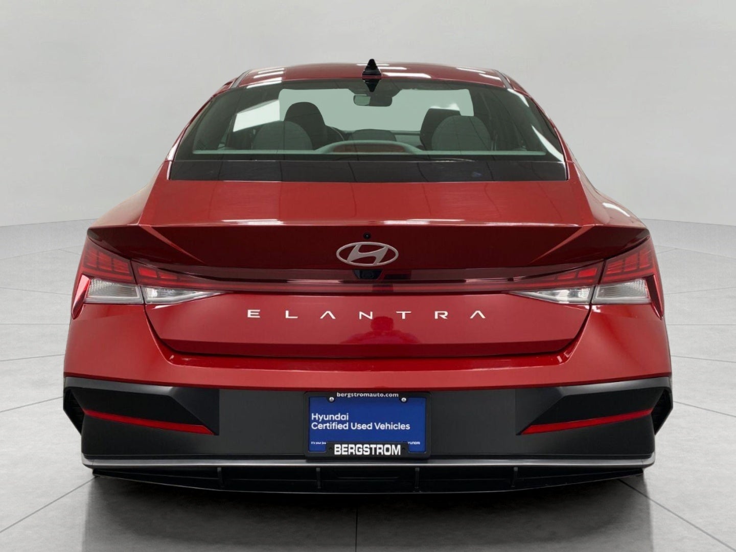 2025 Hyundai Elantra SEL Convenience IVT