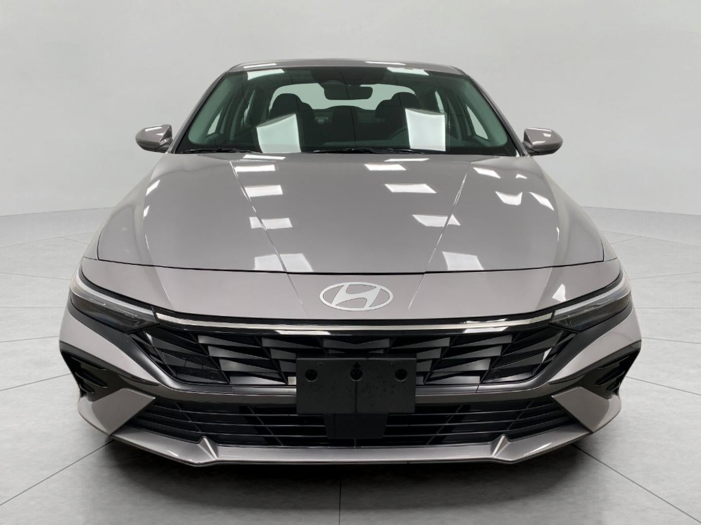 2025 Hyundai ELANTRA SEDAN