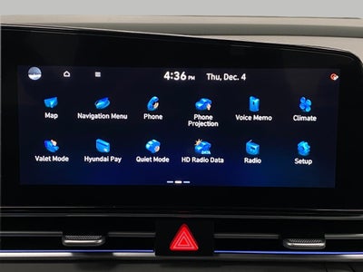 2025 Hyundai Elantra SEL Convenience IVT