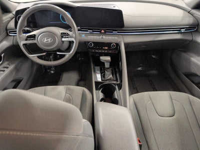 2024 Hyundai Elantra SEL IVT