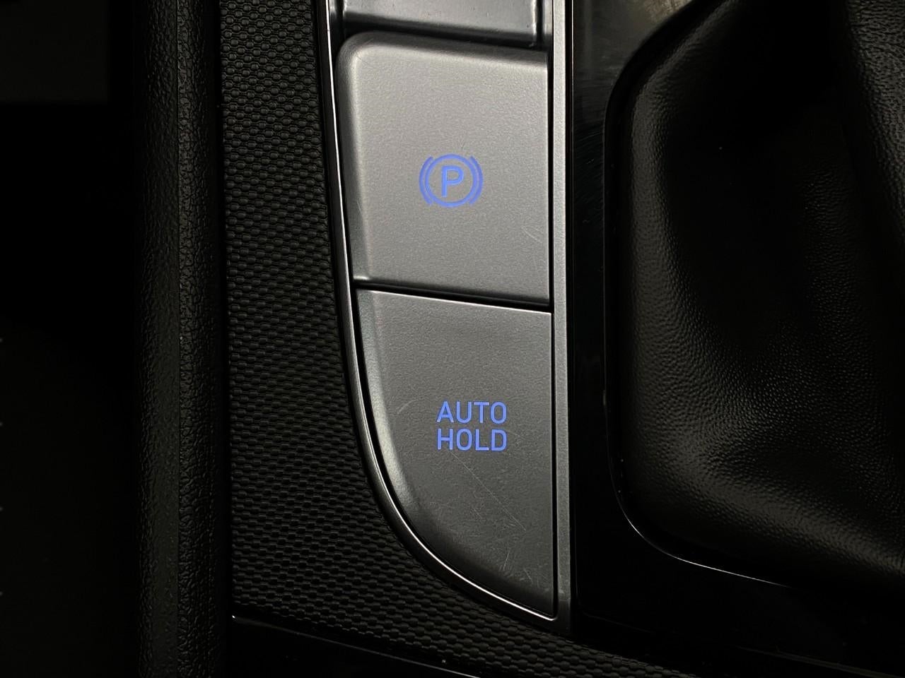 2025 Hyundai Elantra SEL Convenience IVT