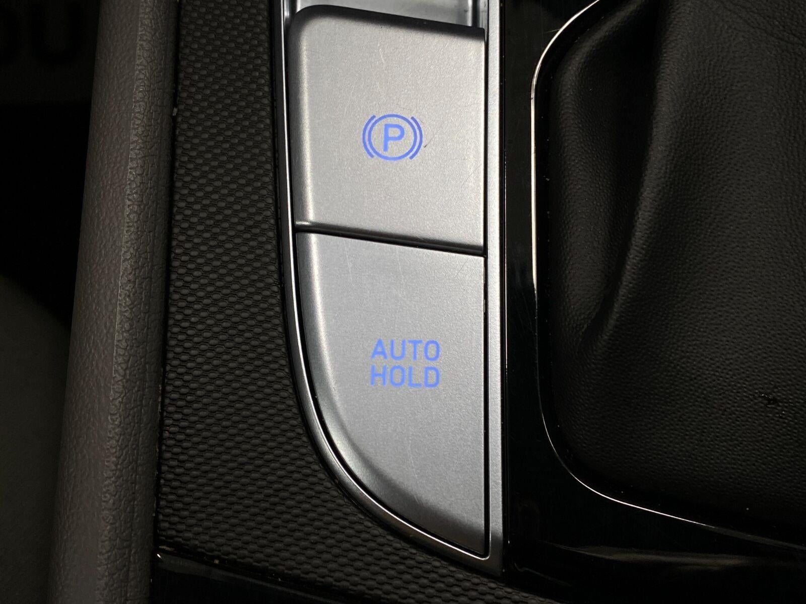 2025 Hyundai Elantra SEL - Photo 27