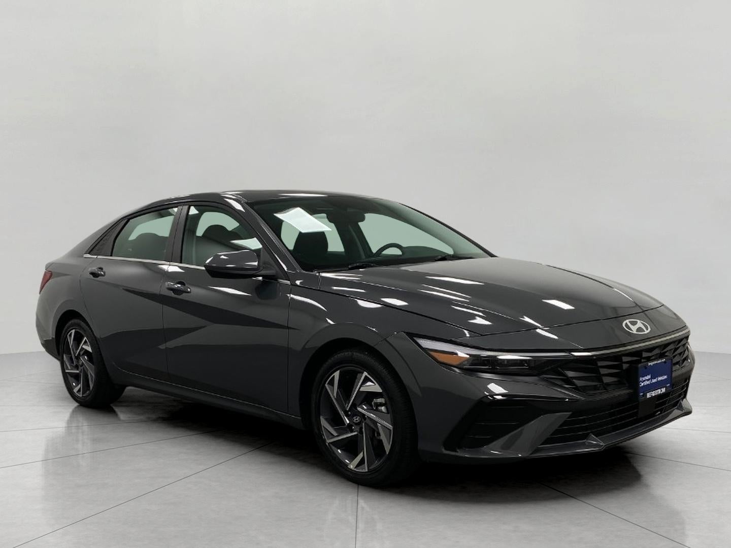 2025 Hyundai Elantra SEL Convenience IVT