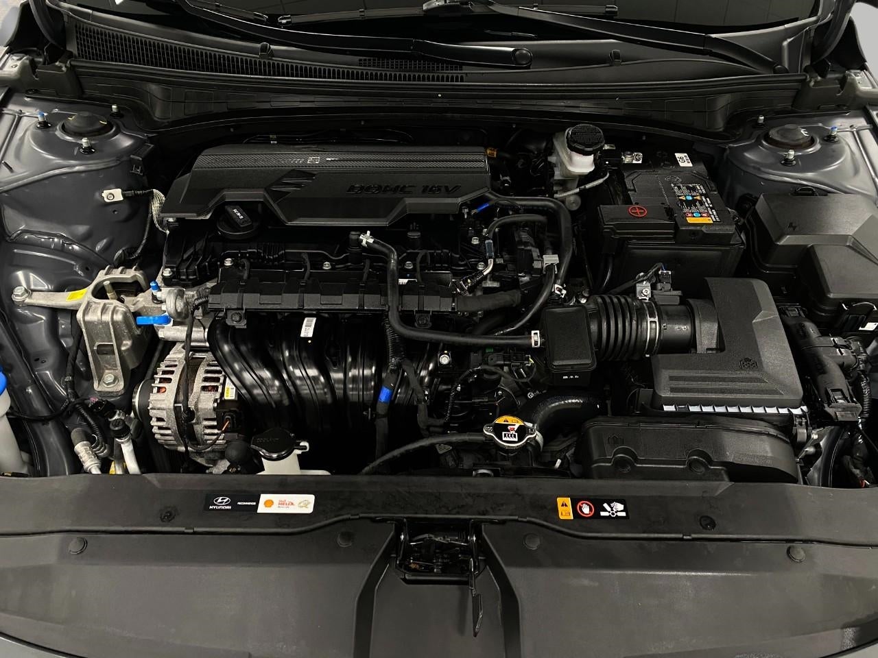 2025 Hyundai Elantra SEL Convenience IVT