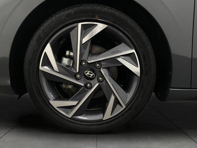 2025 Hyundai Elantra SEL Convenience IVT