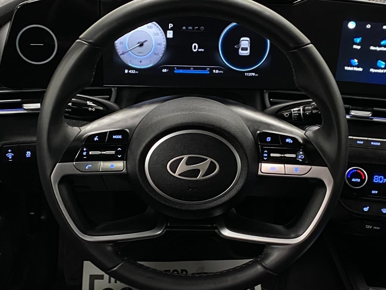 2025 Hyundai Elantra SEL Convenience IVT
