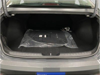 2025 Hyundai Elantra SEL Convenience IVT